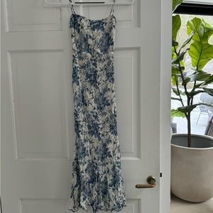 Reformation Margaret Dress in Pompadour Blue Floral Print